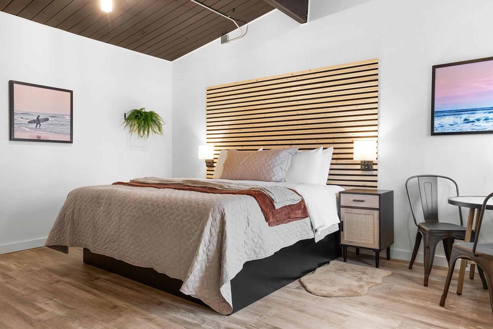 South Bay Inn Уестпорт Екстериор снимка